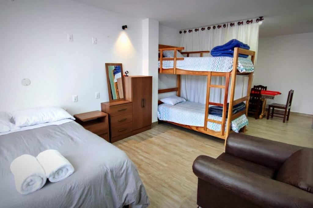 Home Away ซูเกร ภายนอก รูปภาพ