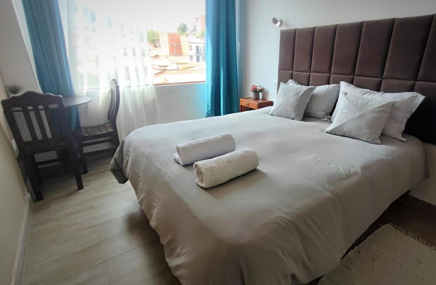 Home Away ซูเกร ภายนอก รูปภาพ